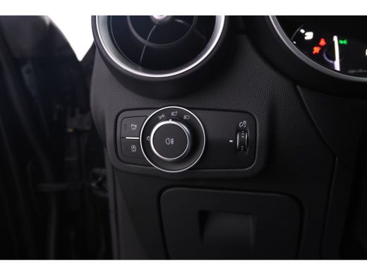 Alfa Romeo Stelvio 2.2d B-Tech Alles zwart, Volledier, Climate, Trkehaak, ActivLease financial lease