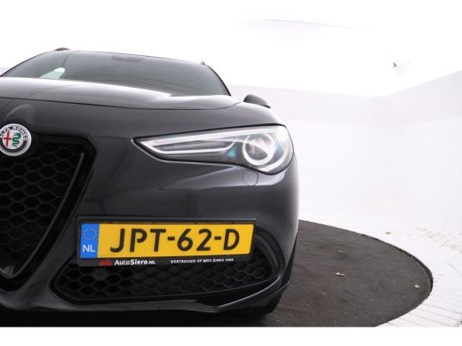 Alfa Romeo Stelvio 2.2d B-Tech Alles zwart, Volledier, Climate, Trkehaak, ActivLease financial lease