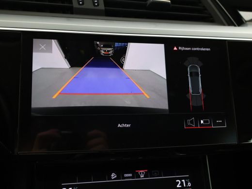 Audi e-tron 55 QUATTRO 95 kWh + TREKHAAK | NACHTZICHT | LUCHTVERING | HEAD-UP | ADAPTIVE CRUISE CONTROL ActivLease financial lease