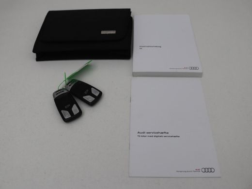 Audi Q5 2.0 TDI quattro Sport | Leder | Stoelverwarming | Trekhaak | Virtual Cockpit | Navigatie | Keyles... ActivLease financial lease