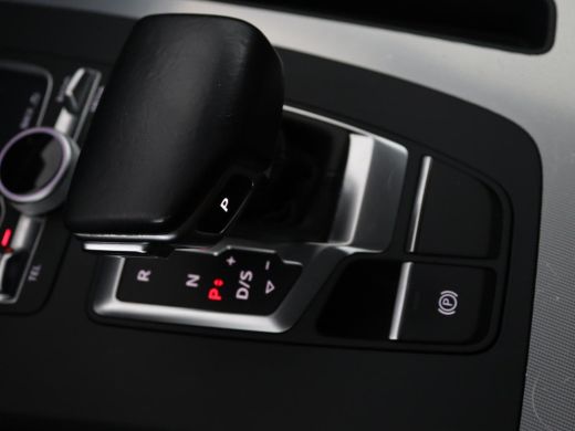 Audi Q5 2.0 TDI quattro Sport | Leder | Stoelverwarming | Trekhaak | Virtual Cockpit | Navigatie | Keyles... ActivLease financial lease