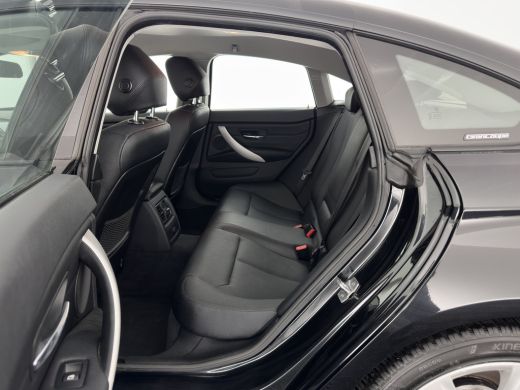 BMW 4 Serie Gran Coup&eacute; 420d Centennial High Executive (INCL-BTW) Aut. *NAVI-FULLMAP | FULL-LEATHER | HEATED- ... ActivLease financial lease