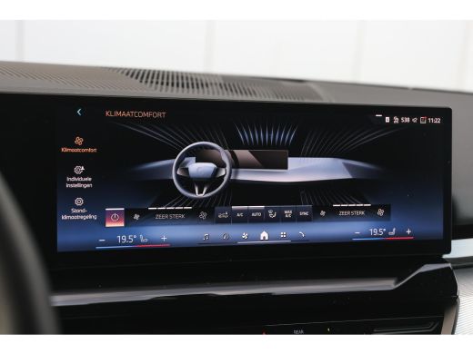 BMW 5 Serie Touring 530e M Sport Automaat / Trekhaak / Stoelventilatie / Comfort Access / Adaptieve LED / Par... ActivLease financial lease