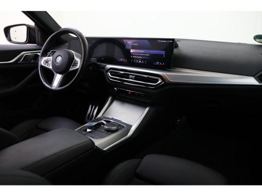 BMW i4 eDrive40 M Sport / Achteruitrijcamera / Stoelverwarming / Widescreen Display / Active Cruise Cont... ActivLease financial lease