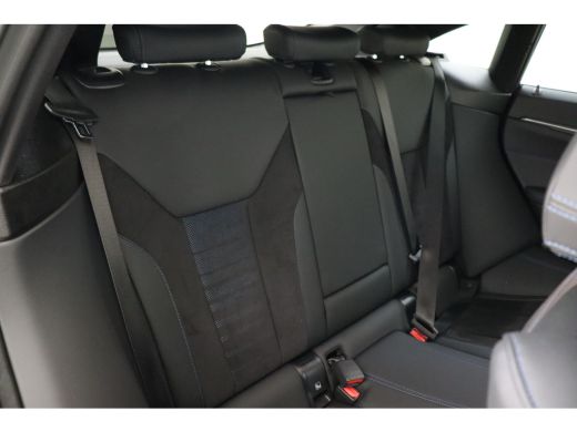 BMW i4 eDrive40 M Sport / Achteruitrijcamera / Stoelverwarming / Widescreen Display / Active Cruise Cont... ActivLease financial lease