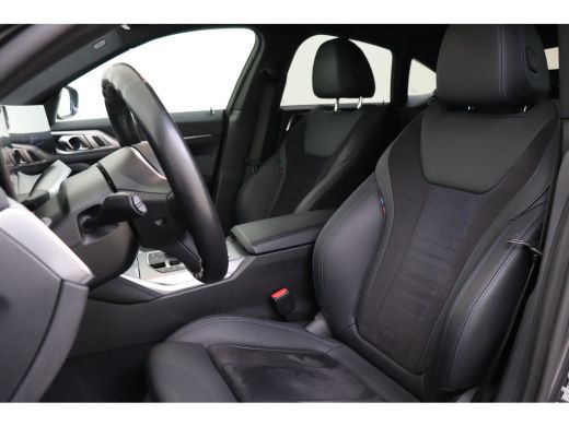 BMW i4 eDrive40 M Sport / Achteruitrijcamera / Stoelverwarming / Widescreen Display / Active Cruise Cont... ActivLease financial lease
