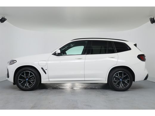 BMW X3 xDrive 30e M Sport | LED | Leder | Sportstoelen | Cruise Adaptive | Camera | Navi | Keyless | Cli... ActivLease financial lease