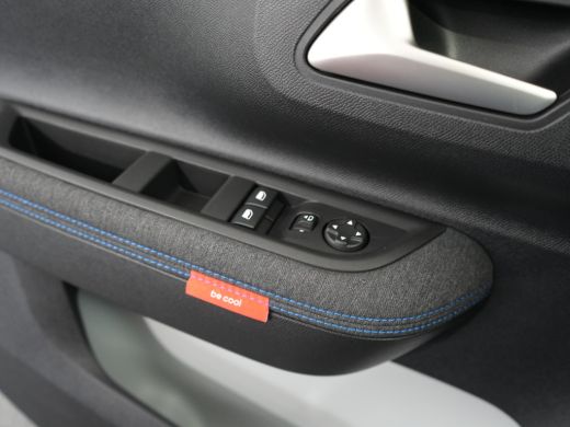 Citroën C3 Plus Citroen| Dagrijverlichting | Koplampen met ECO LED verlichting | Neerklapbare achterbank 60/40 ActivLease financial lease