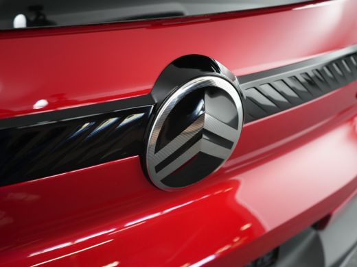 Citroën C3 Plus Citroen| Dagrijverlichting | Koplampen met ECO LED verlichting | Neerklapbare achterbank 60/40 ActivLease financial lease