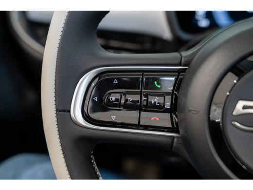 Fiat 500C La Prima 42 kWh | Camera | Stoelverwarming | Navigatie | Parkeersensoren | Climate Controle | Ada... ActivLease financial lease