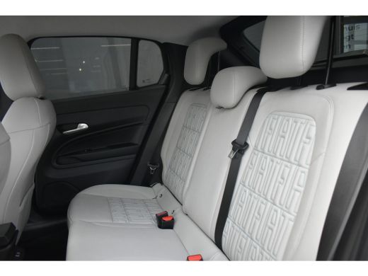 Fiat 600 1.2 Hybrid La Prima 8 Jaar Garantie! | Vol-Leder | Adaptive Cruise | Massage | Elektr. Achterklep... ActivLease financial lease