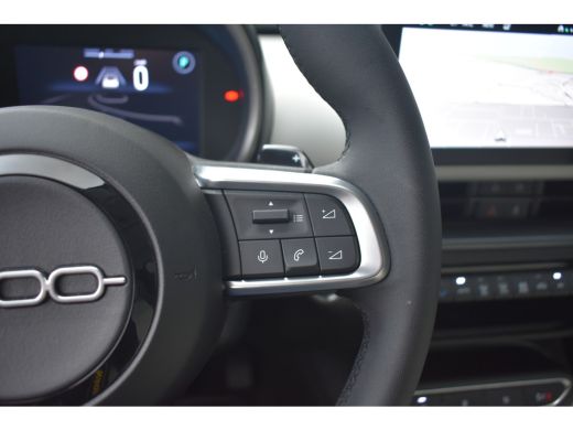 Fiat 600 1.2 Hybrid La Prima 8 Jaar Garantie! | Vol-Leder | Adaptive Cruise | Massage | Elektr. Achterklep... ActivLease financial lease