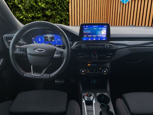 Ford Focus 1.5 EcoBoost ST Line X Business | NL auto | 1e eig. | Adapt. Cruise | B&O | Afn. trekhaak | AGR s... ActivLease financial lease