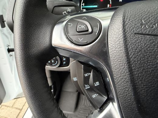 Ford Transit Connect 1.5 EcoBlue 100PK Euro 6 L2 Trend CarPlay/cruise control/Achteruitrijcamera ActivLease financial lease