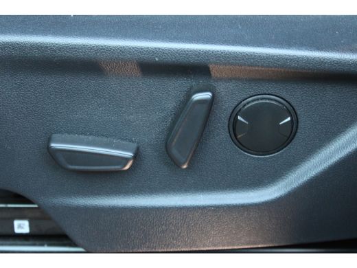 Ford Transit Custom 320 2.0 TDCI L2H1 MS-RT AWD NAVI 3-ZITS 2X SCHUIFDEUR BPM VRIJ!!! ActivLease financial lease