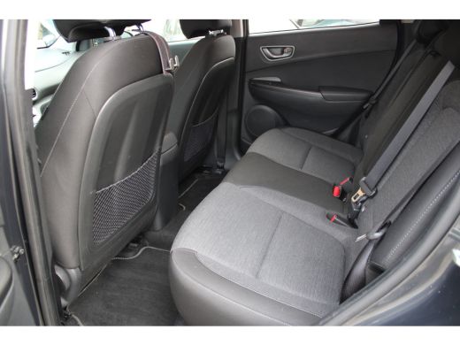 Hyundai Kona EV Fashion 64 kWh | Achteruitrijcamera | Head-up display | Keyless entry ActivLease financial lease