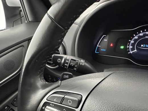 Hyundai Kona EV Fashion 64 kWh (3-Fase) {SOH-100%} (INCL-BTW)  Aut * HEATPUMP | NAVI-FULLMAP | LEATHER-FABRIC ... ActivLease financial lease