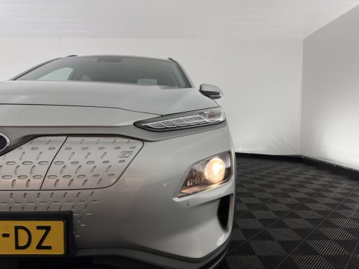 Hyundai Kona EV Fashion 64 kWh (3-Fase) {SOH-100%} (INCL-BTW)  Aut * HEATPUMP | NAVI-FULLMAP | LEATHER-FABRIC ... ActivLease financial lease