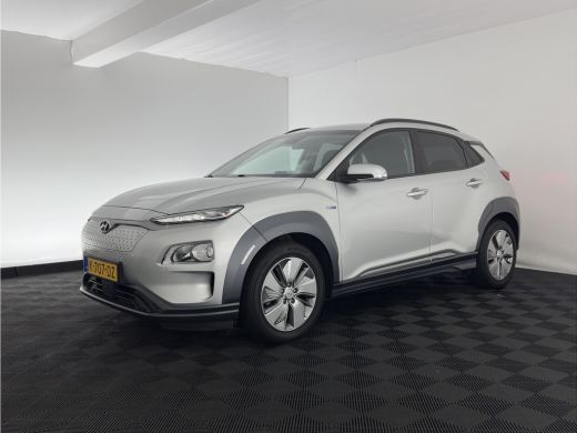 Hyundai Kona EV Fashion 64 kWh (3-Fase) {SOH-100%} (INCL-BTW)  Aut * HEATPUMP | NAVI-FULLMAP | LEATHER-FABRIC ... ActivLease financial lease