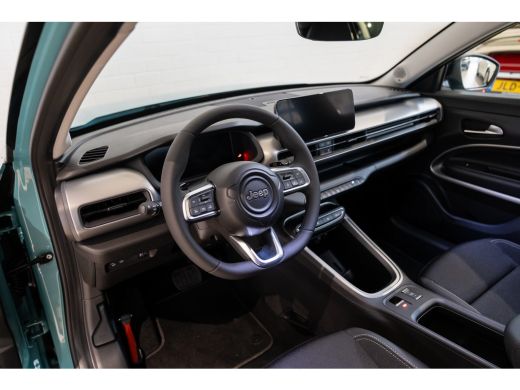 Jeep Avenger 1.2 e-Hybrid Summit | Navigatie | Elektrische Achterklep | Camera | Parkeersensoren | Climate Con... ActivLease financial lease