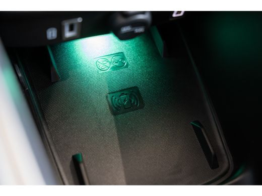 Jeep Avenger 1.2 e-Hybrid Summit | Navigatie | Elektrische Achterklep | Camera | Parkeersensoren | Climate Con... ActivLease financial lease