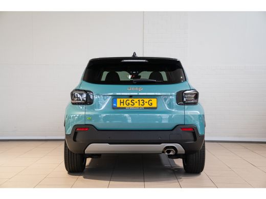 Jeep Avenger 1.2 e-Hybrid Summit | Navigatie | Elektrische Achterklep | Camera | Parkeersensoren | Climate Con... ActivLease financial lease