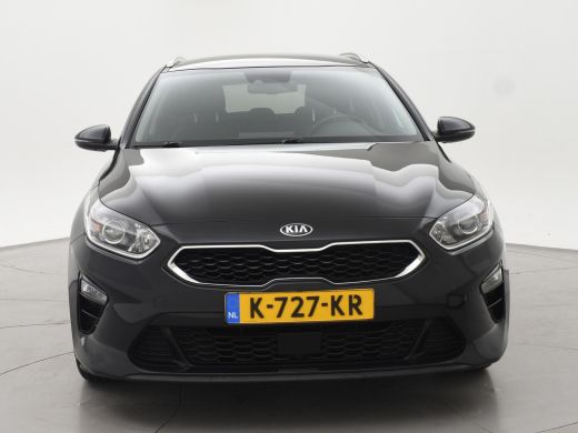 Kia Ceed Sportswagon 1.0 T-GDi DYNAMICPLUSLINE + TREKHAAK | DAB | STUUR/STOELVERW. | LED | CAMERA | CARPLAY ActivLease financial lease
