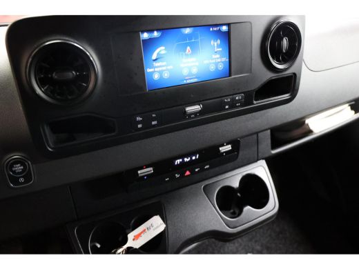 Mercedes-Benz Sprinter 314 2.2 CDI L3H2 AUTOMAAT DHL ActivLease financial lease