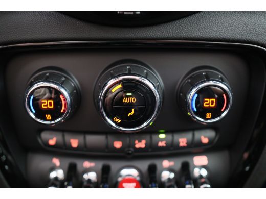 Mini Clubman 1.5 One Yours | Open Dak | Union Jack | Trekhaak | Sportstoelen | Leder | Stoel/Stuur Verwarming ... ActivLease financial lease