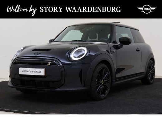 Mini Electric / Panoramadak / Sportstoelen / Achteruitrijcamera / Stuurverwarming / Comfort Access / Adaptieve ...