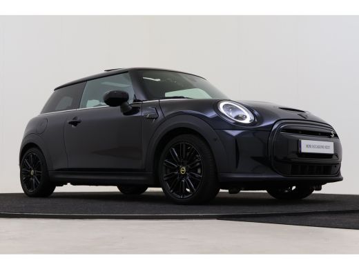 Mini Electric / Panoramadak / Sportstoelen / Achteruitrijcamera / Stuurverwarming / Comfort Access / Adaptieve ... ActivLease financial lease