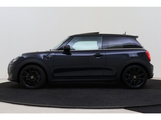 Mini Electric / Panoramadak / Sportstoelen / Achteruitrijcamera / Stuurverwarming / Comfort Access / Adaptieve ... ActivLease financial lease