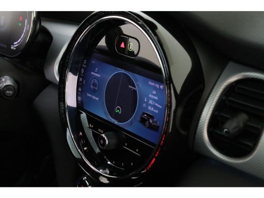 Mini Electric / Panoramadak / Sportstoelen / Achteruitrijcamera / Stuurverwarming / Comfort Access / Adaptieve ... ActivLease financial lease