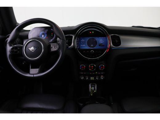 Mini Electric / Panoramadak / Sportstoelen / Achteruitrijcamera / Stuurverwarming / Comfort Access / Adaptieve ... ActivLease financial lease