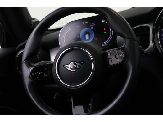 Mini Electric / Panoramadak / Sportstoelen / Achteruitrijcamera / Stuurverwarming / Comfort Access / Adaptieve ... ActivLease financial lease