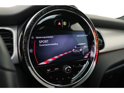 Mini Electric / Panoramadak / Sportstoelen / Achteruitrijcamera / Stuurverwarming / Comfort Access / Adaptieve ... ActivLease financial lease