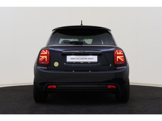 Mini Electric / Panoramadak / Sportstoelen / Achteruitrijcamera / Stuurverwarming / Comfort Access / Adaptieve ... ActivLease financial lease