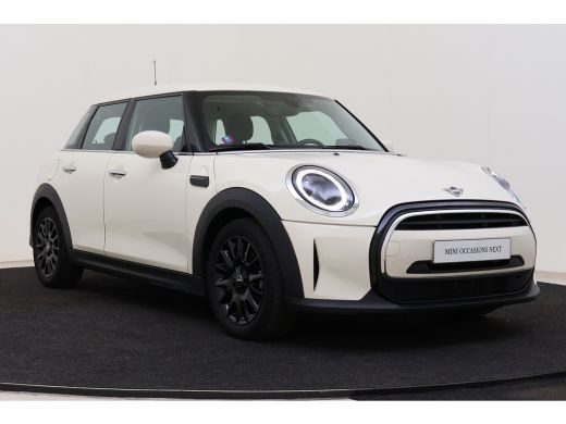 Mini One One Classic / Sportstoelen / LED / Head-Up / Navigatie / Airconditioning / Cruise Control ActivLease financial lease