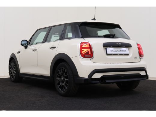 Mini One One Classic / Sportstoelen / LED / Head-Up / Navigatie / Airconditioning / Cruise Control ActivLease financial lease