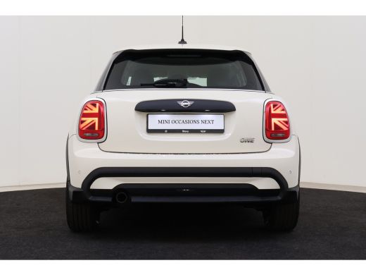 Mini One One Classic / Sportstoelen / LED / Head-Up / Navigatie / Airconditioning / Cruise Control ActivLease financial lease