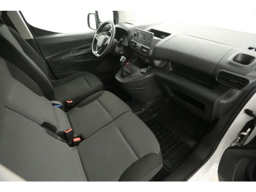 Opel Combo 1.5D L2 | 102PK | 3-Zits | Airco | Cruise | Parkeersens. ActivLease financial lease