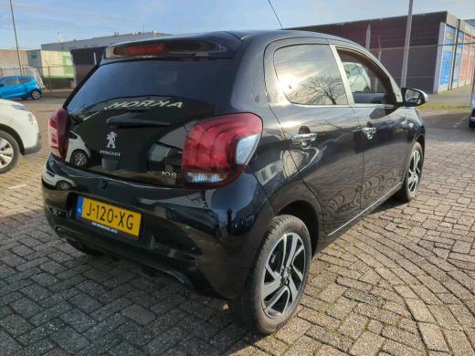 Peugeot 108 1.0 e-VTi Allure | Navi by app | Climate control | Camera | LED | Mistlampen | Lichtmetaal | ActivLease financial lease