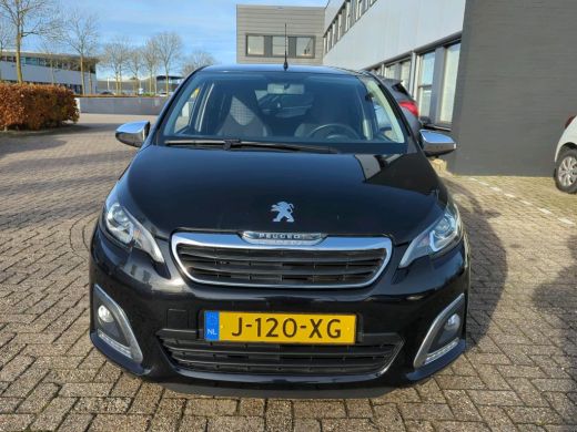 Peugeot 108 1.0 e-VTi Allure | Navi by app | Climate control | Camera | LED | Mistlampen | Lichtmetaal | ActivLease financial lease