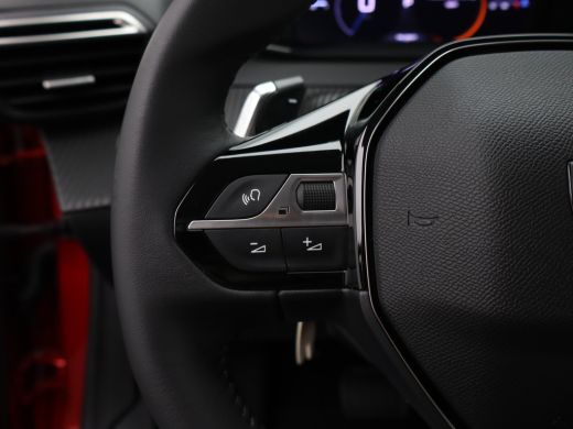 Peugeot 208 Hybrid 100 e-DCS6 Allure | Apple Carplay/Android Auto|telefoonintegratie premium | Armsteun voor ... ActivLease financial lease