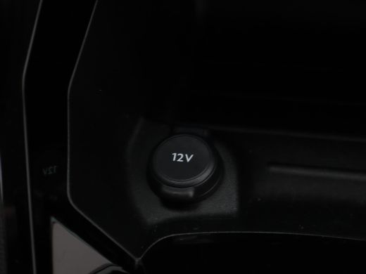 Peugeot 208 Hybrid 100 e-DCS6 Allure | Apple Carplay/Android Auto|telefoonintegratie premium | Armsteun voor ... ActivLease financial lease