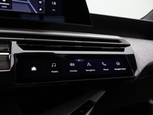 Peugeot 5008 1.2 Hybrid 136 Allure Automaat | 2 stoelen op derde rij | Achteruitrijcamera | Apple Carplay/Andr... ActivLease financial lease