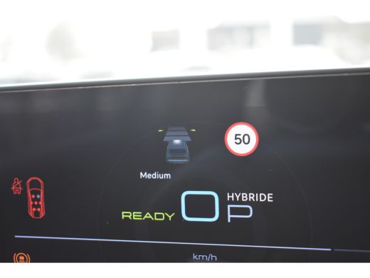 Peugeot 5008 1.6 Plug-in Hybrid 195 Allure 7p. DEMO-DEAL! | 360 Camera | Seat Pack | Drive Assist Pack | Panor... ActivLease financial lease