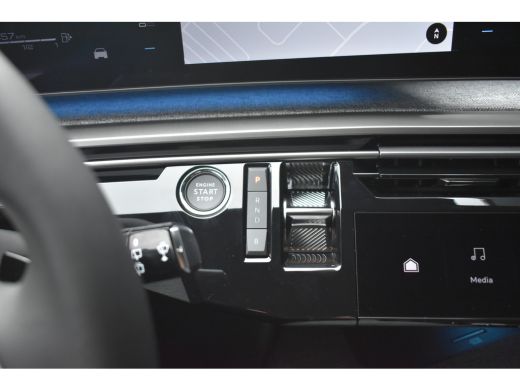 Peugeot 5008 1.6 Plug-in Hybrid 195 Allure 7p. DEMO-DEAL! | 360 Camera | Seat Pack | Drive Assist Pack | Panor... ActivLease financial lease