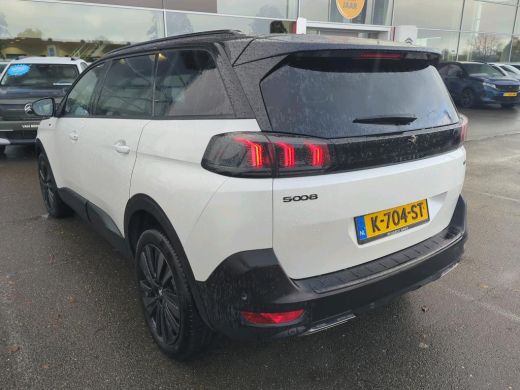 Peugeot 5008 1.6 PureTech GT | Automaat | Navigatie | Camera | Panorama/schuifdak | Focal | Black Pack | ActivLease financial lease