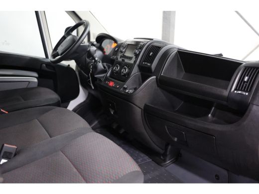 Peugeot Boxer 435 2.2 BlueHDi 140 L4H2 ActivLease financial lease